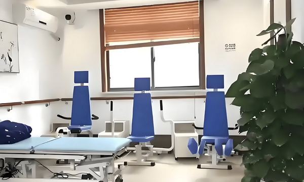 专科生能在深圳落户口_新华社消息｜泰国代理总理28日赴马讨论泰柬边境问题 不约地将而同目光投向张某